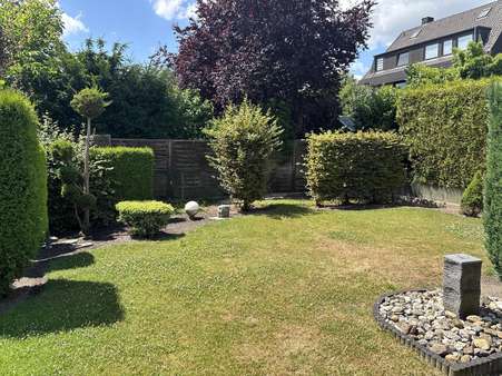 Gartenansicht Gartenansicht - Doppelhaushälfte in 47839 Krefeld mit 141m² kaufen