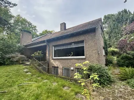 Doppelhaushälfte mit Garage in gefragter Wohnlage