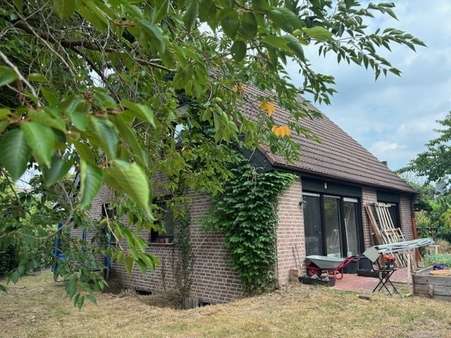 Rückansicht Rückansicht - Zweifamilienhaus in 47906 Kempen mit 155m² kaufen