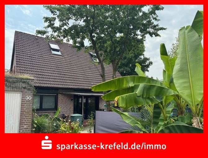 Vorderansicht Vorderansicht - Zweifamilienhaus in 47906 Kempen mit 155m² kaufen