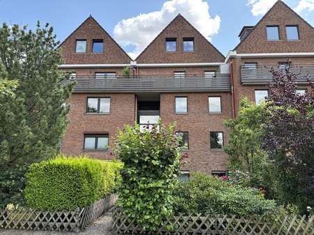 Rückansicht Rückansicht - Etagenwohnung in 47809 Krefeld mit 70m² kaufen