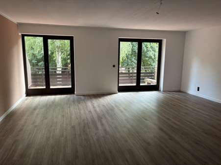 Wohnzimmer Wohnzimmer - Etagenwohnung in 47809 Krefeld mit 70m² kaufen