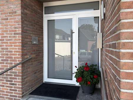 Eingangstür Eingangstür - Bungalow in 47638 Straelen mit 108m² kaufen