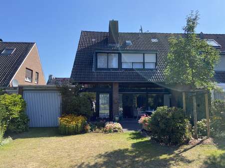 Gartenansicht - Doppelhaushälfte in 47800 Krefeld mit 125m² günstig kaufen