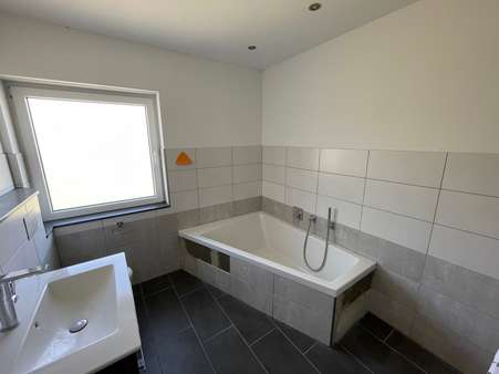 Badezimmer - Einfamilienhaus in 41334 Nettetal mit 117m² kaufen