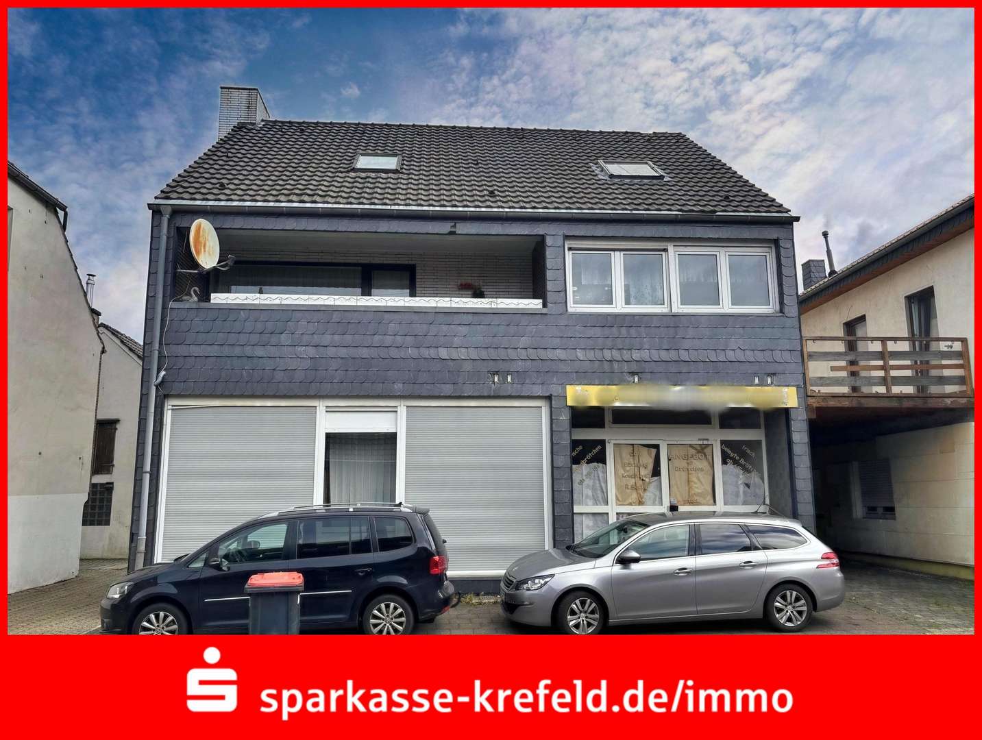 Straßenansicht Straßenansicht - Zwangsversteigerung Zweifamilienhaus in 47475 Kamp-Lintfort mit 85m² kaufen