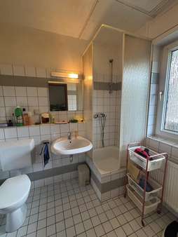 Duschbad - Erdgeschosswohnung in 47803 Krefeld mit 73m² kaufen