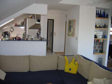 Wohnzimmer mit Küche Wohnzimmer mit Küche - Dachgeschosswohnung in 41366 Schwalmtal mit 104m² kaufen