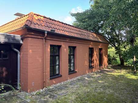Bungalow im Garten Bungalow im Garten - Einfamilienhaus in 47608 Geldern mit 250m² kaufen