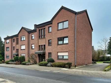 Straßenansicht - Etagenwohnung in 47638 Straelen mit 67m² kaufen