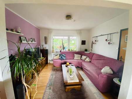 Wohnzimmer - Doppelhaushälfte in 47623 Kevelaer mit 125m² kaufen