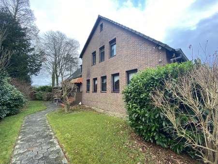 Linke Außenansicht - Mehrfamilienhaus in 47804 Krefeld mit 380m² kaufen