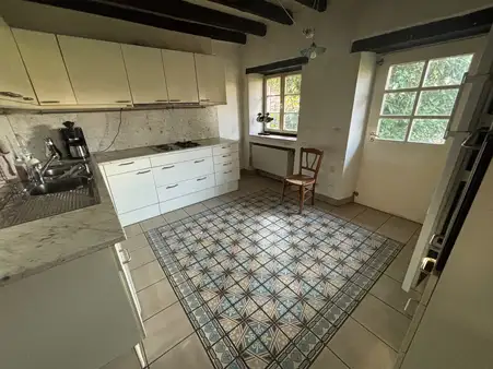 Bauernhaus mit Scheune aus dem 18. Jahrhundert
