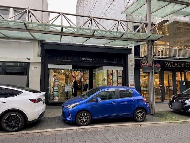 Außenansicht - Ladenlokal in 47798 Krefeld mit 196m² kaufen