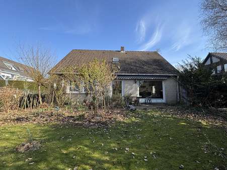 Rückansicht - Einfamilienhaus in 47802 Krefeld mit 152m² kaufen