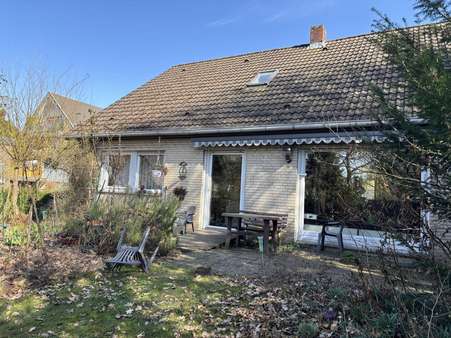 Rückansicht - Einfamilienhaus in 47802 Krefeld mit 152m² kaufen