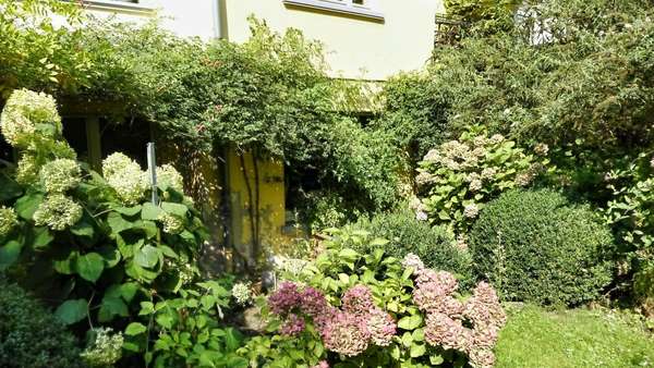 Garten - Einfamilienhaus in 47798 Krefeld mit 300m² kaufen