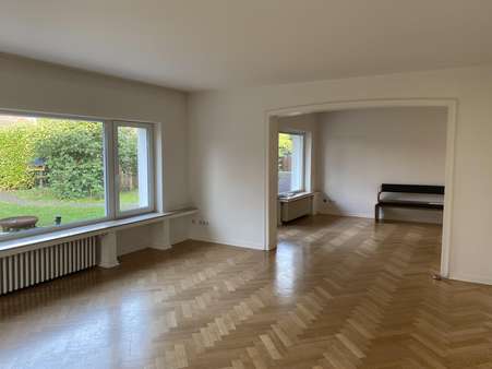 Wohn- und Essbereich - Einfamilienhaus in 47839 Krefeld mit 200m² kaufen