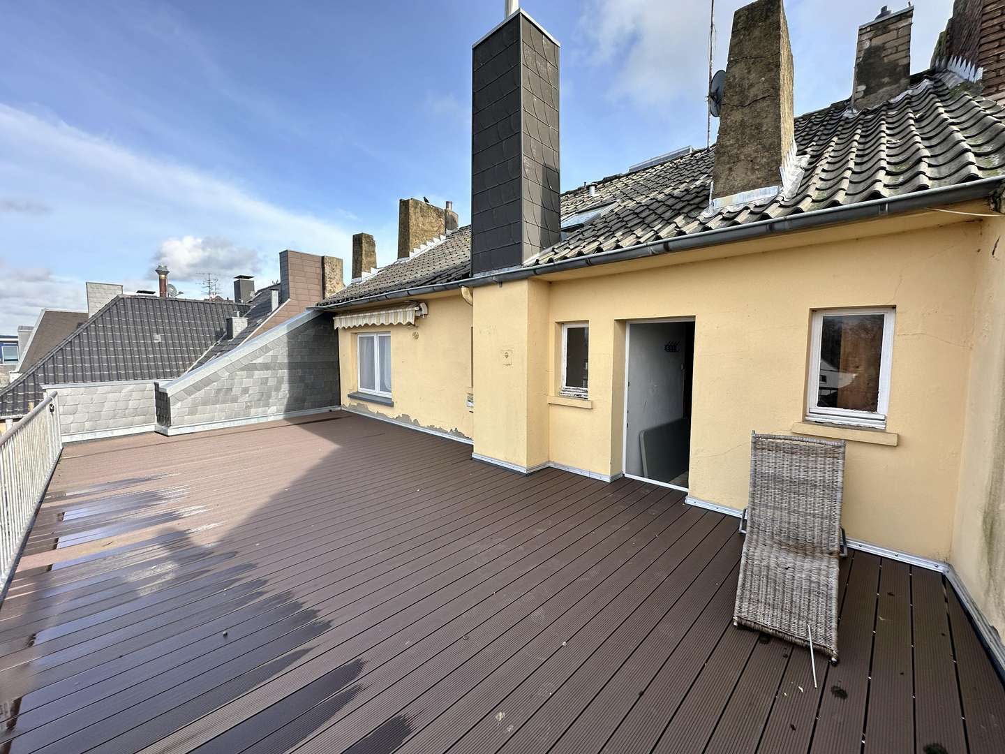 Dachterrasse DG