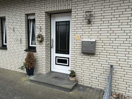Hauseingang - Einfamilienhaus in 47559 Kranenburg mit 118m² kaufen