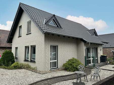 Rückansicht - Einfamilienhaus in 47559 Kranenburg mit 118m² kaufen
