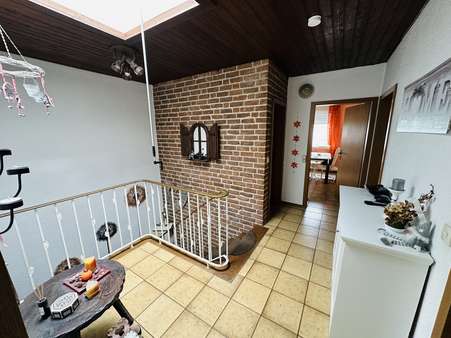 Flur Obergeschoss - Reihenmittelhaus in 47551 Bedburg-Hau mit 123m² kaufen
