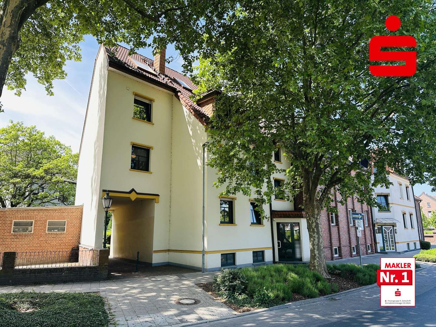 Frontansicht - Dachgeschosswohnung in 47638 Straelen mit 48m² kaufen