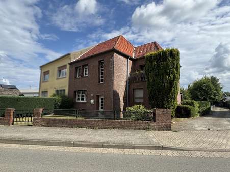 Hausansicht - Einfamilienhaus in 47652 Weeze mit 116m² kaufen