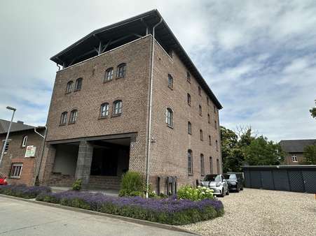 Hausansicht Hausansicht - Penthouse-Wohnung in 47533 Kleve mit 273m² kaufen