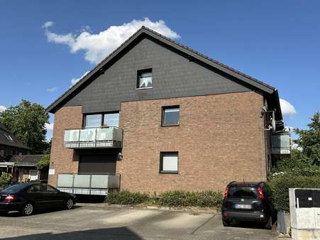 Hausansicht Hausansicht - Etagenwohnung in 47589 Uedem mit 53m² kaufen