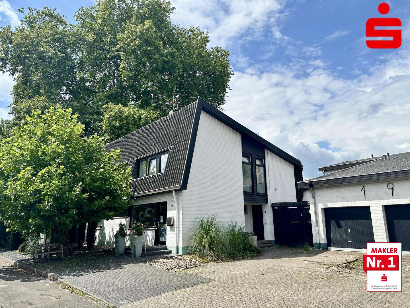 Vorderansicht Vorderansicht - Etagenwohnung in 46459 Rees mit 121m² kaufen