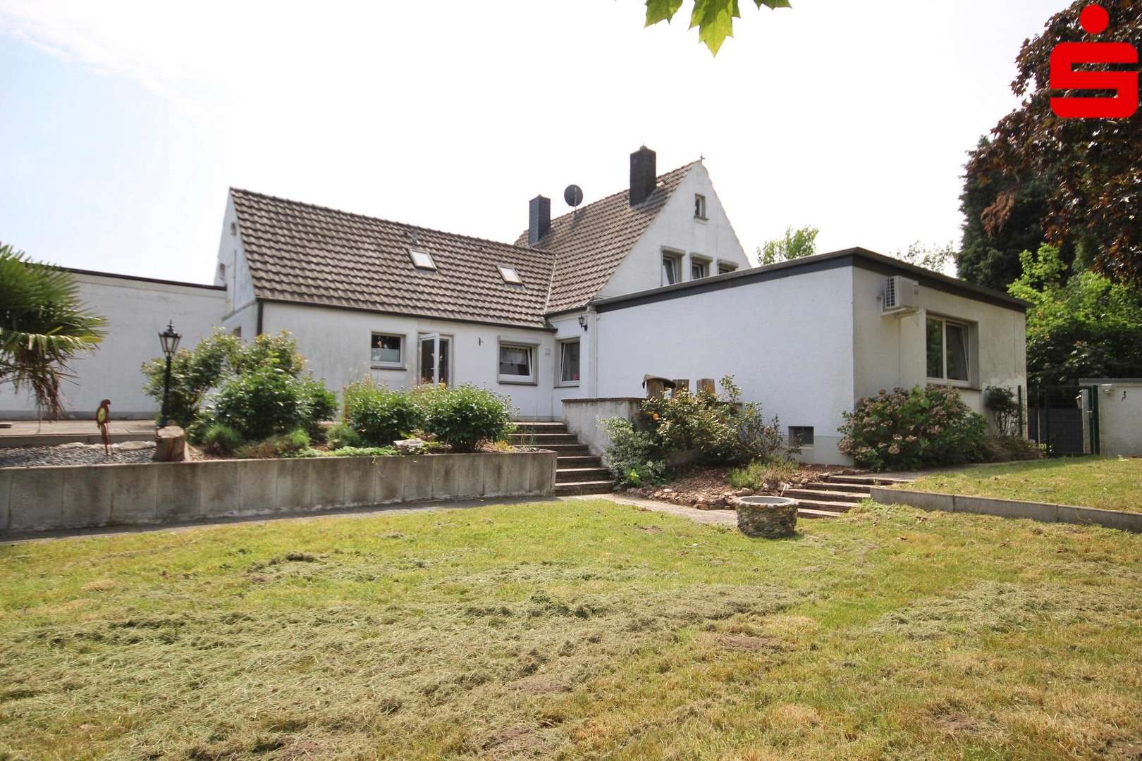Gartenansicht - Doppelhaushälfte in 46446 Emmerich mit 99m² günstig kaufen