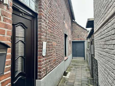 Hauseingang Hauseingang - Reiheneckhaus in 46419 Isselburg mit 166m² kaufen