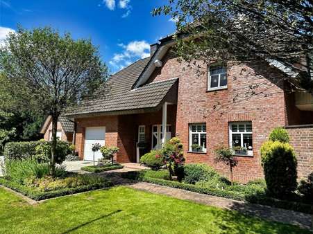 Vorderansicht Vorderansicht - Zweifamilienhaus in 47652 Weeze mit 306m² kaufen