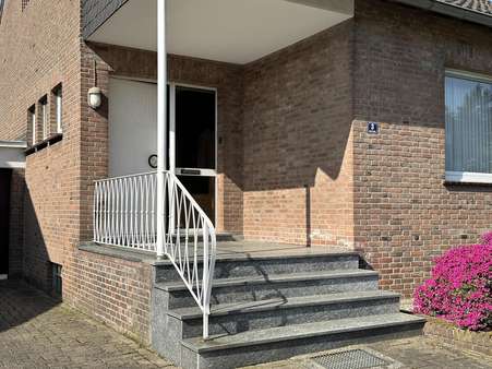 Hauseingang - Einfamilienhaus in 47533 Kleve mit 92m² kaufen
