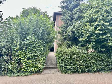 Rückwärtiger Eingang Rückwärtiger Eingang - Etagenwohnung in 46499 Hamminkeln mit 77m² kaufen