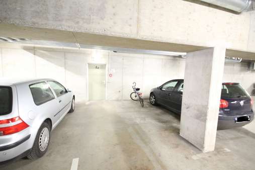 Stellplatz 29 Stellplatz 29 - Tiefgaragenstellplatz in 46459 Rees mit 0m² kaufen