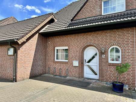 Vorderansicht - Doppelhaushälfte in 46459 Rees mit 109m² kaufen