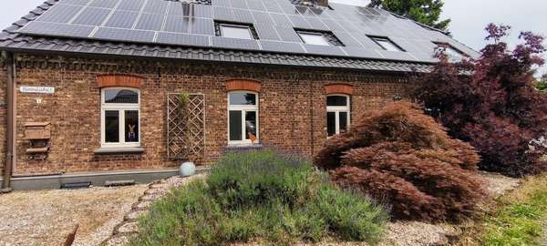 Hausansicht - Einfamilienhaus in 47546 Kalkar mit 285m² kaufen