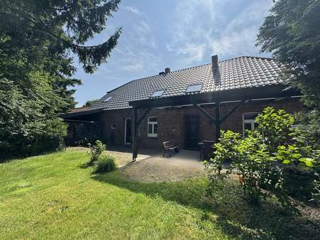 Hausansicht Hausansicht - Einfamilienhaus in 47546 Kalkar mit 285m² kaufen