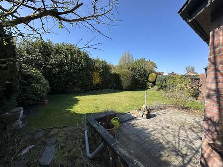 Blick in den Garten - Einfamilienhaus in 47533 Kleve mit 120m² kaufen