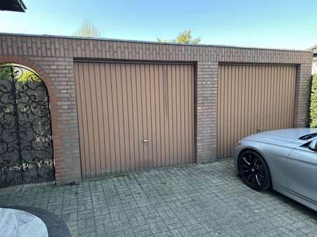 zwei PKW-Garagen - Einfamilienhaus in 47533 Kleve mit 120m² kaufen