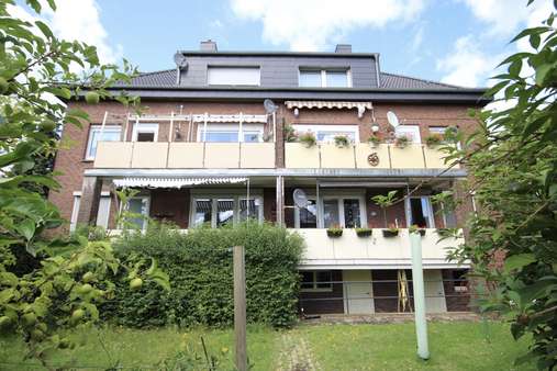 Rückansicht - Mehrfamilienhaus in 46446 Emmerich mit 373m² als Kapitalanlage kaufen