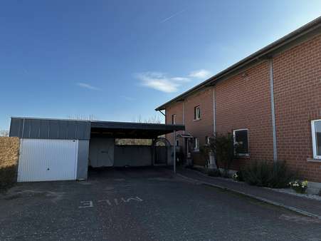 Garage und Carport - Werkstatt in 47623 Kevelaer mit 150m² kaufen