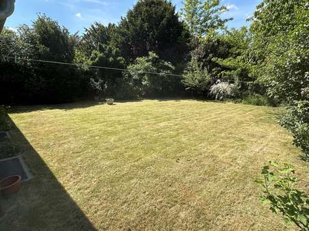 Blick in den Garten - Einfamilienhaus in 47533 Kleve mit 125m² kaufen