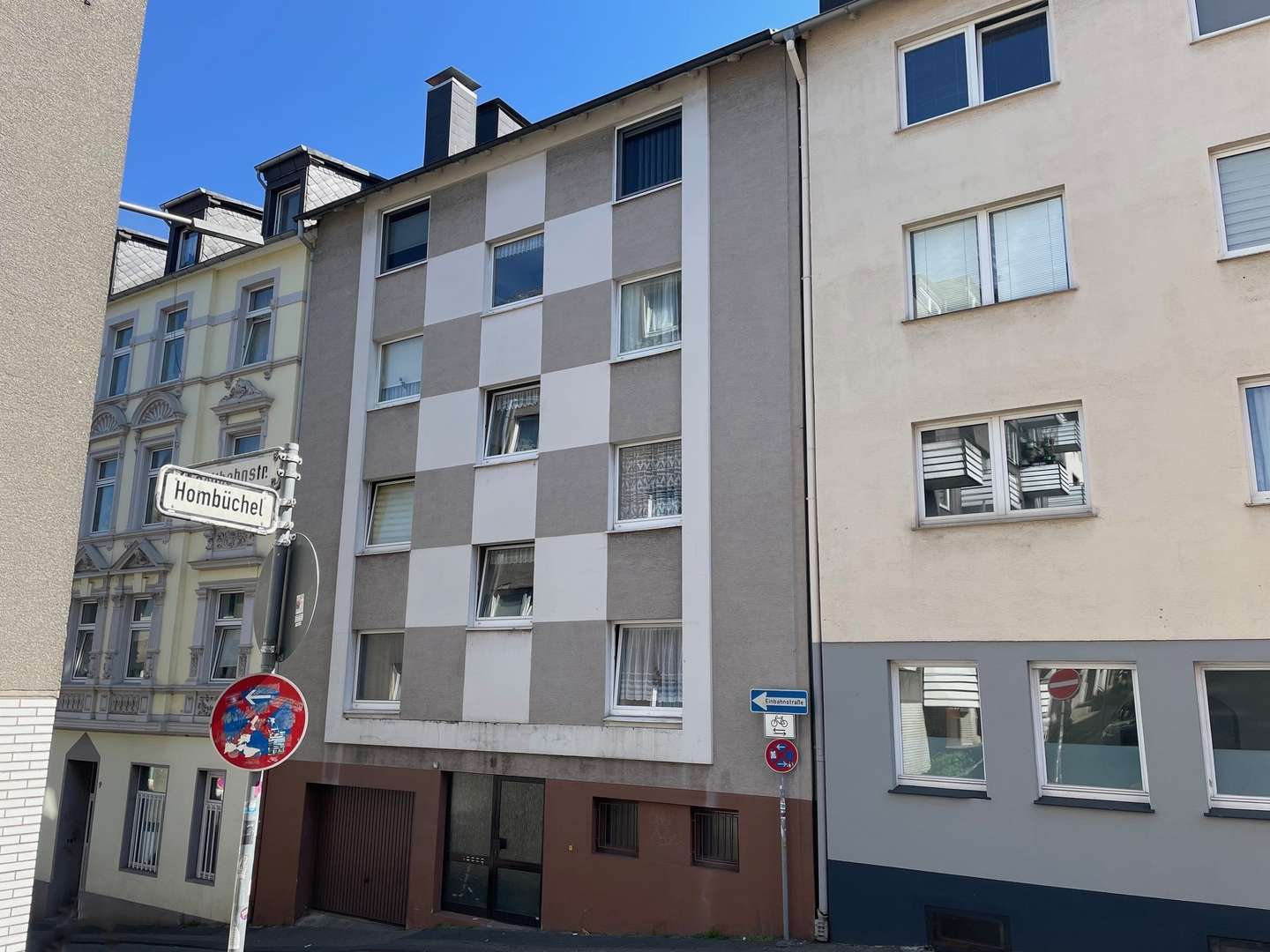 Titelbild - Mehrfamilienhaus in 42105 Wuppertal mit 335m² kaufen