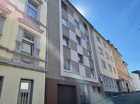 Vorderansicht - Mehrfamilienhaus in 42105 Wuppertal mit 335m² kaufen