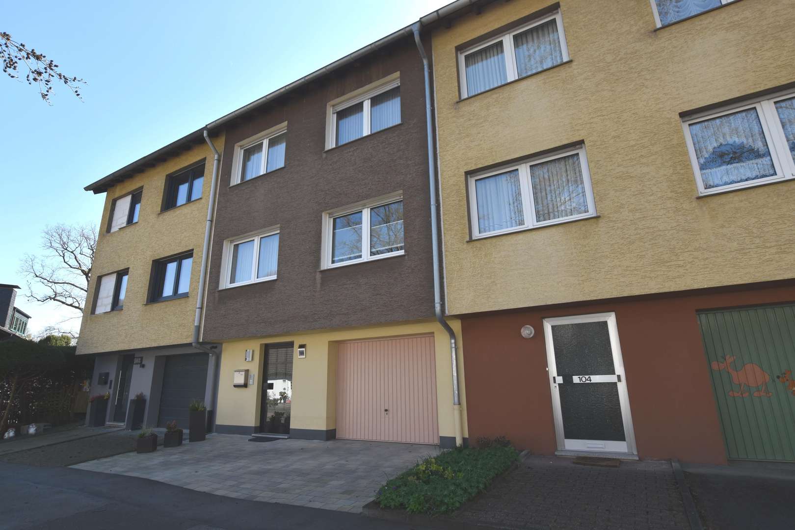 Titelbild - Reihenmittelhaus in 42287 Wuppertal mit 158m² kaufen