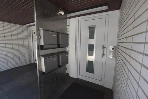 3- Zimmer Eigentumswohnung mit großer Terrasse
