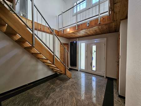 Hauseingangsbereich Perspektive 2 - Zweifamilienhaus in 58285 Gevelsberg mit 245m² kaufen